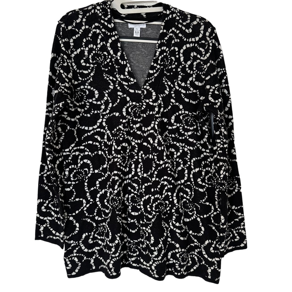 CHARTER CLUB Women's V-Neck Rosette Print Long Sleeve‎ Top Size Petite L